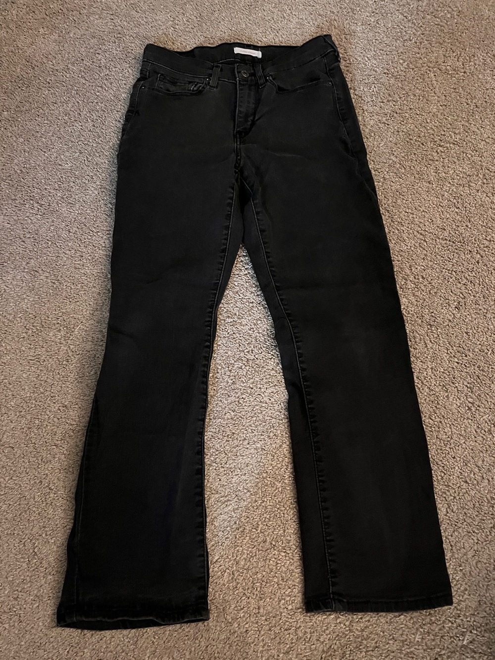 Blk. Levis's Size 6 Women's Classic Straight leg Jeans